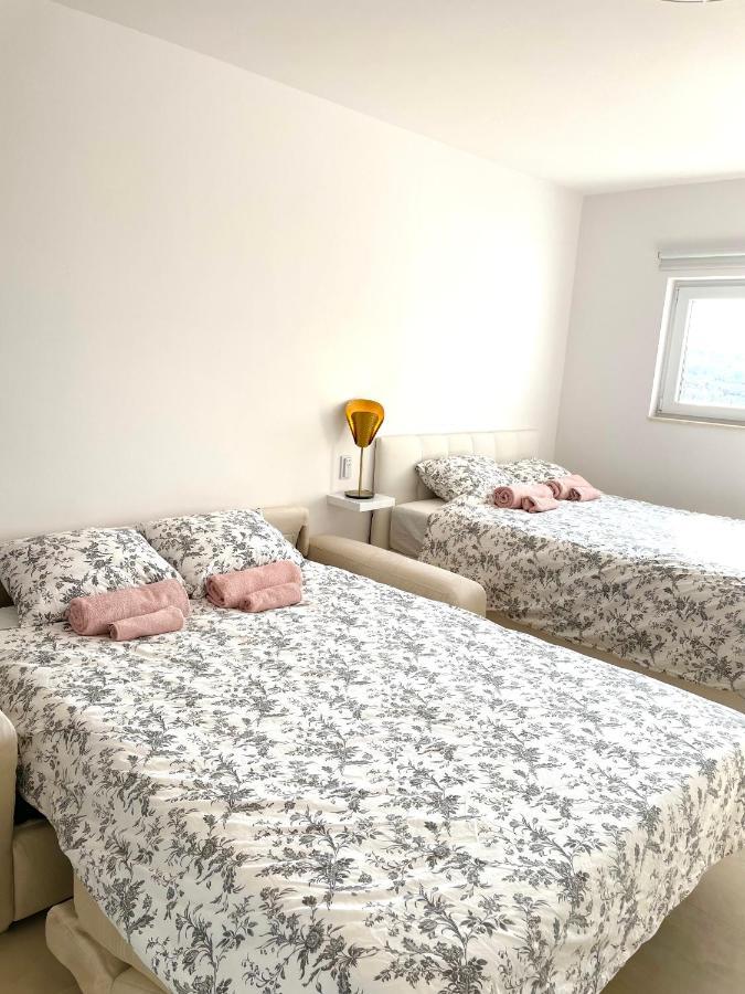 Apartment Vila ** Стиница Экстерьер фото